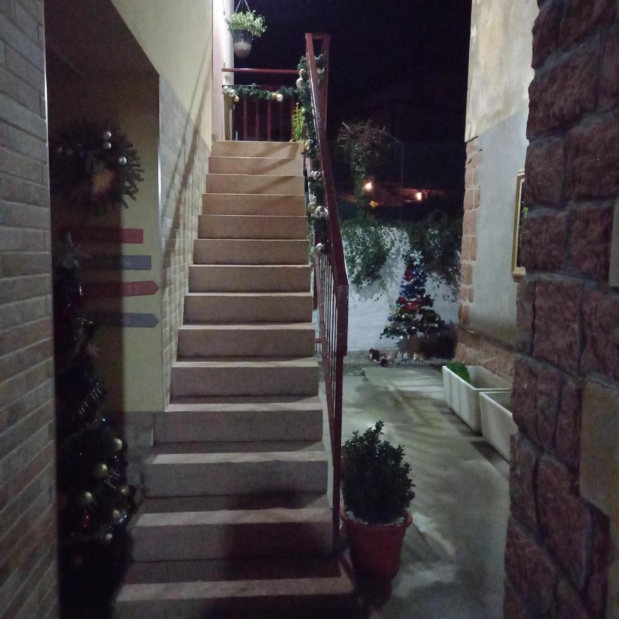 Casa Fiorita 22 Porto Ceresio Apartment Exterior photo